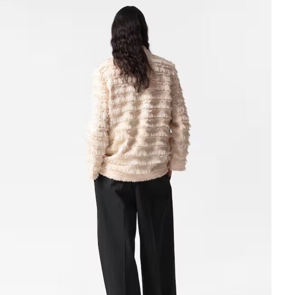 Fringed Blazer & Other Stories - Picture 6 of 9